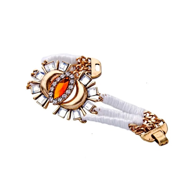 Celestial Eye White Multi-Strand Bracelet with Gold & Resin Accents - Picture 1 of 2